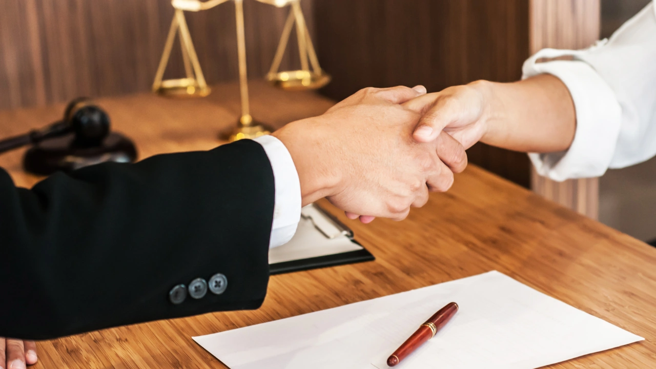 hard skills for administrative assistant