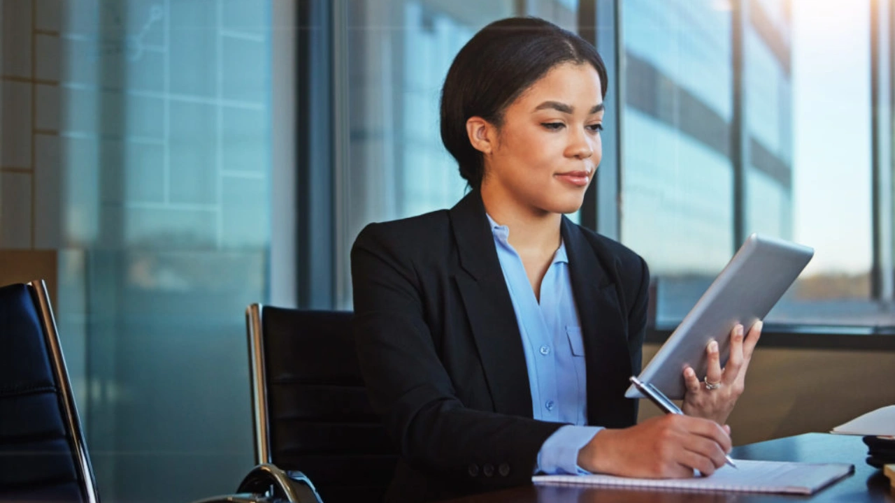 What Does A Paralegal Do That Legal Assistants Don’t?