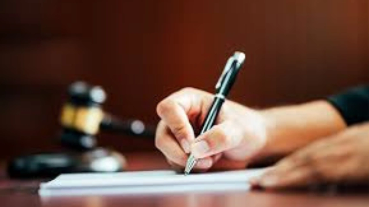 How Can Attorneys Continuously Improve Their Legal Writing?